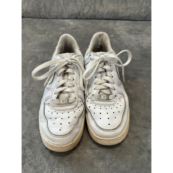 Nike women's Air Force 1 AF1, white - Picture 2 of 8
